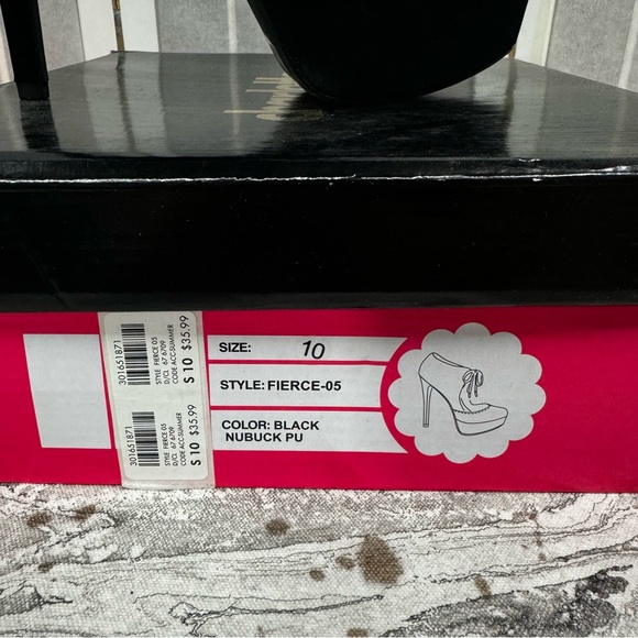 Charlotte Russe black high heels size 10 new - Picture 6 of 7